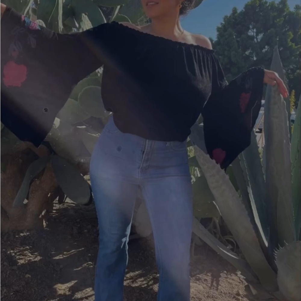 Off the shoulder Komono Sleeve blouse by Blue Rair